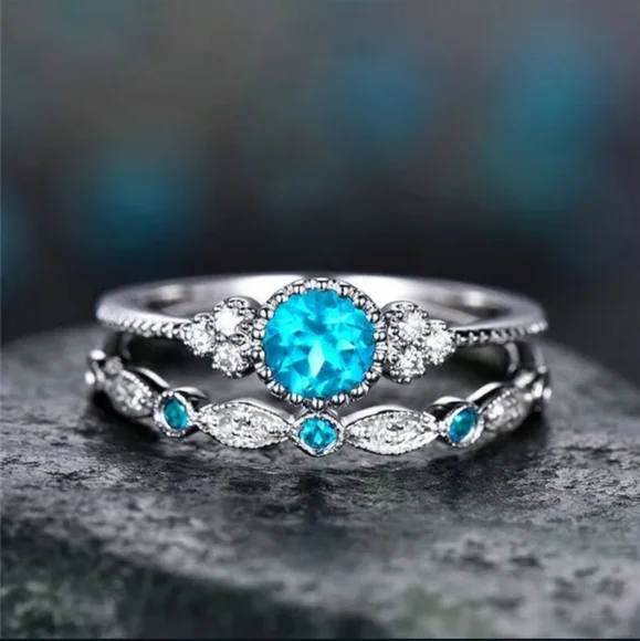 ππNEWππ BEAUTIFUL!! 2PC SILVER plated TURQUOISE CZ'S in both bands rings - Picture 1 of 9